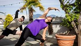 Yoga auf Dachterrasse3