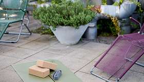 Yoga auf Dachterrasse