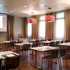 Seminarraum Castelgrand Seminarbestuhlung