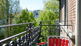 Zimmer mit Balkon Stadtpark