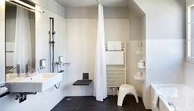 Lifestyle Zimmer barrierefrei Badezimmer Dusche 1