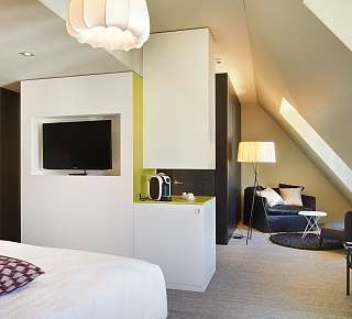 Wohnbereich in der Lifestyle Juniorsuite im Hotel Continental Luzern